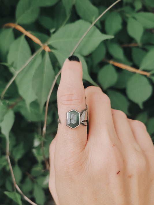 Brazilian Emerald Botanical Ring