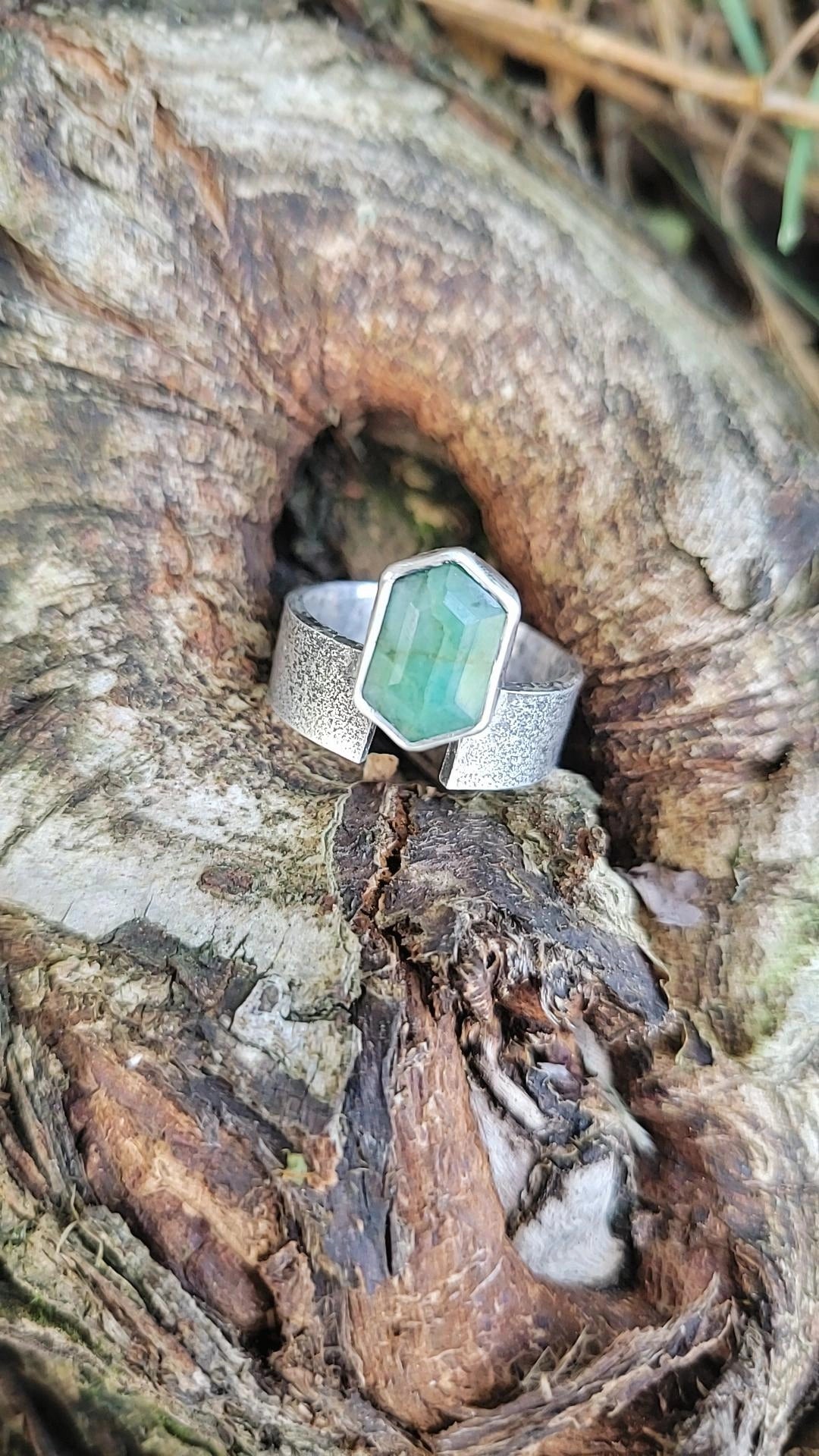 Brazilian Emerald Ring