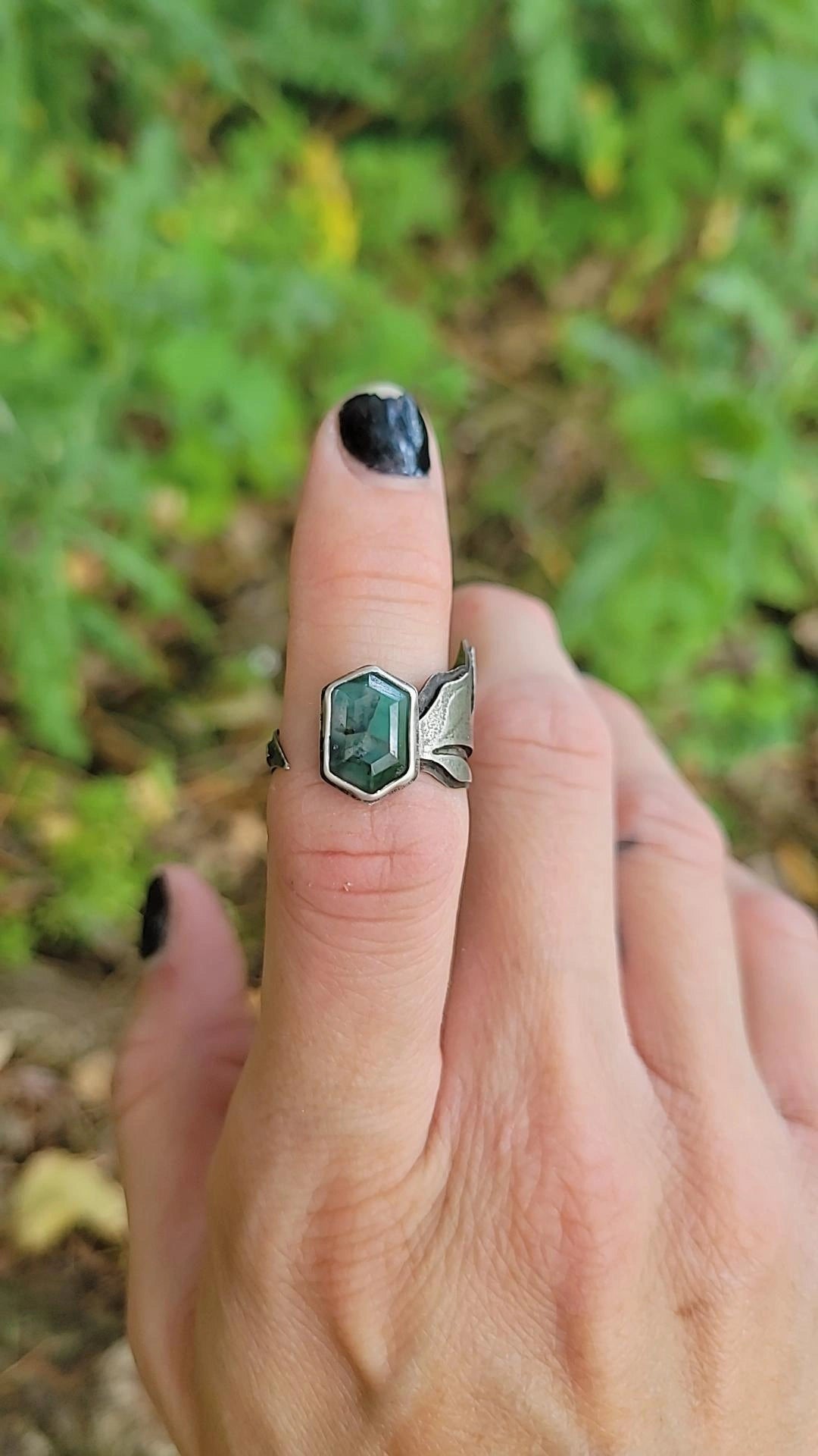 Brazilian Emerald Botanical Ring