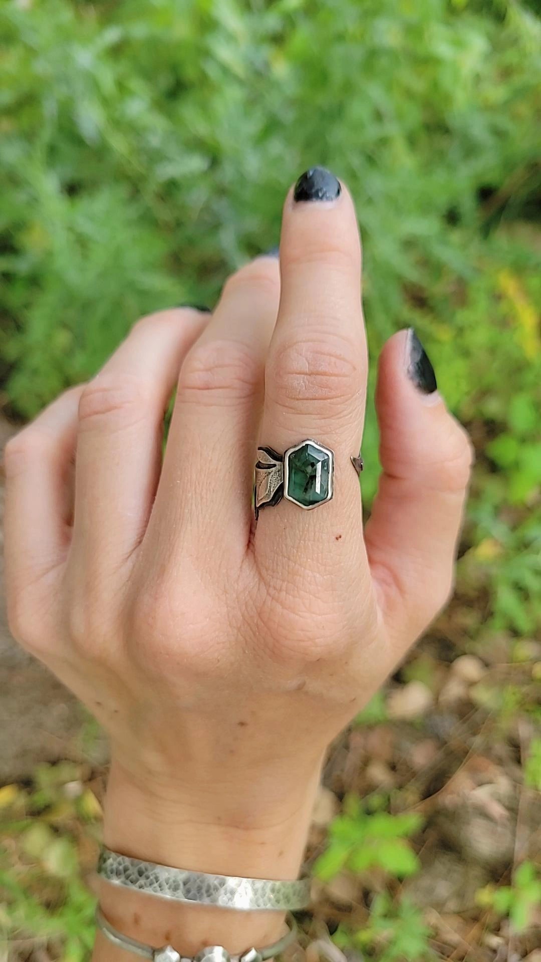 Brazilian Emerald Botanical Ring